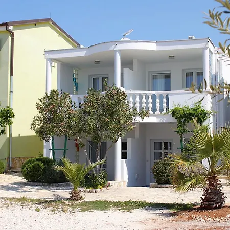 Apartman By The Sea Petrcane, Zadar - 3272 *