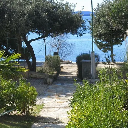 Apartman By The Sea Petrcane, Zadar - 3272 Petrčane